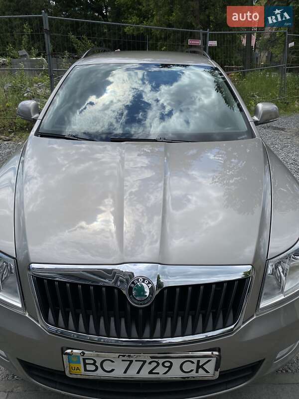 Универсал Skoda Octavia 2011 в Львове