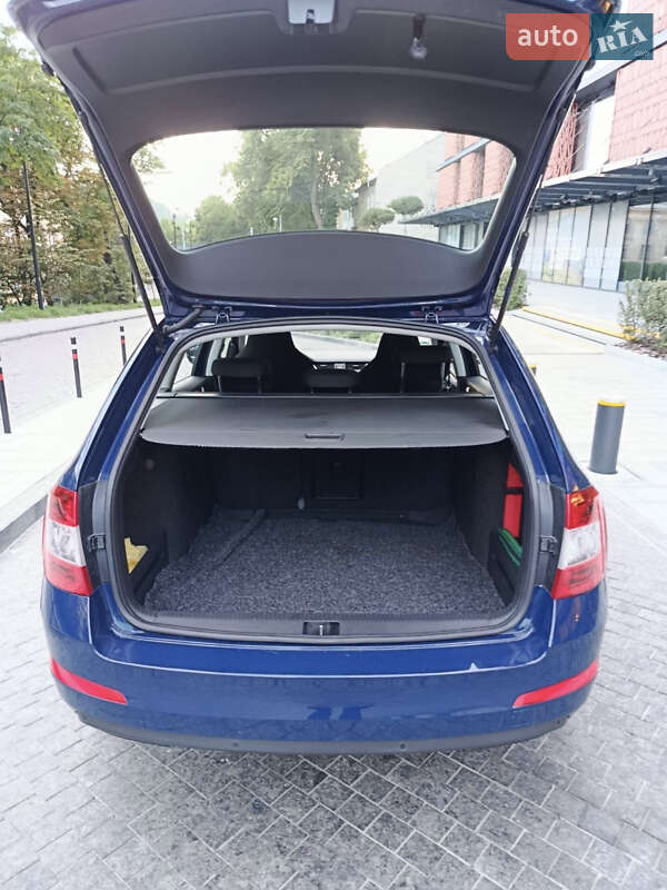 Универсал Skoda Octavia 2016 в Львове