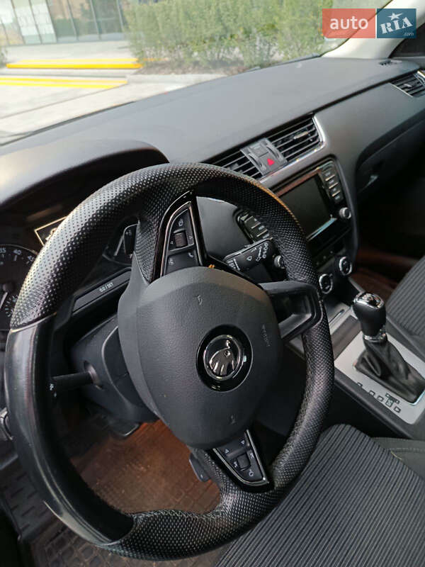 Универсал Skoda Octavia 2016 в Львове