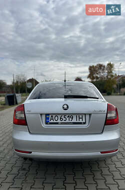 Лифтбек Skoda Octavia 2009 в 
