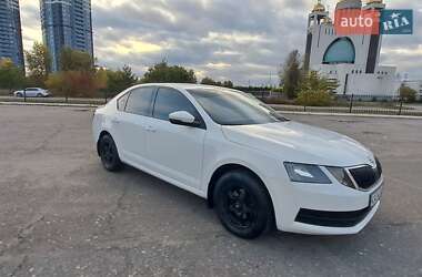 Лифтбек Skoda Octavia 2019 в 