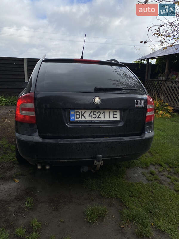 Універсал Skoda Octavia 2006 в Острозі
