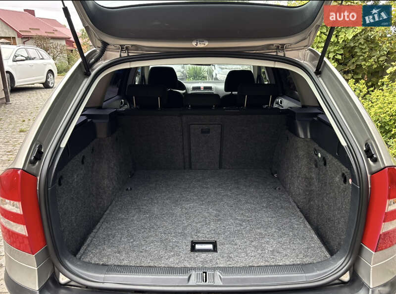 Універсал Skoda Octavia 2008 в Дніпрі