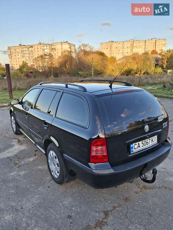 Универсал Skoda Octavia 2005 в Умани