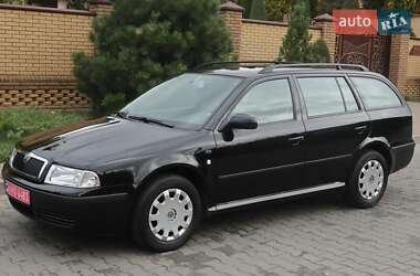 Універсал Skoda Octavia 2004 в Луцьку