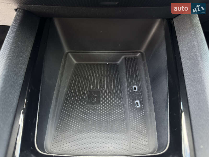 Універсал Skoda Octavia 2021 в Києві фото 37 Універсал Skoda Octavia 2021 в Києві