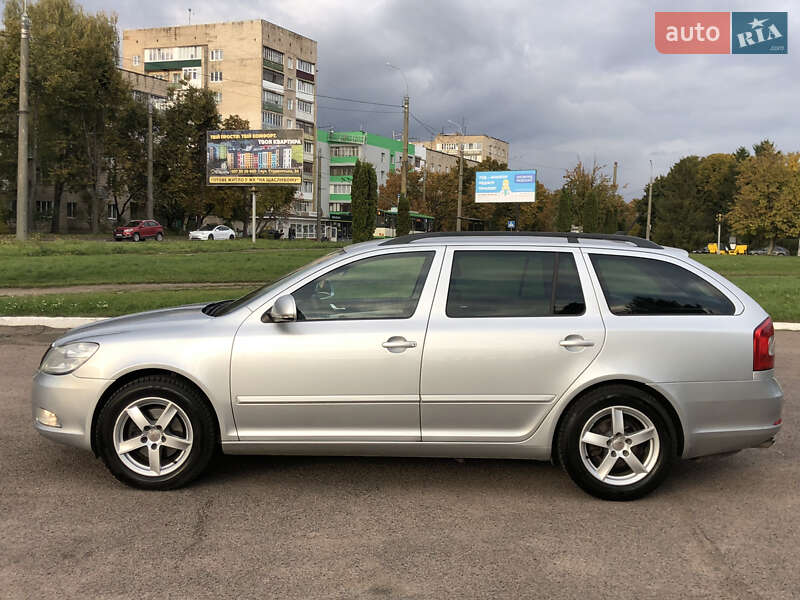 Универсал Skoda Octavia 2012 в Ровно