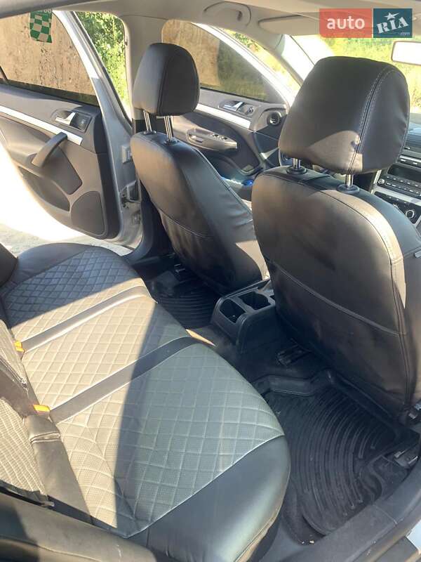 Лифтбек Skoda Octavia 2009 в Киеве фото 18 Лифтбек Skoda Octavia 2009 в Киеве