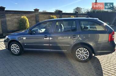 Универсал Skoda Octavia 2010 в 