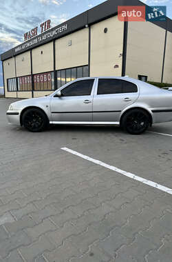 Лифтбек Skoda Octavia 2008 в 