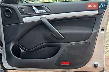 Универсал Skoda Octavia 2009 в 