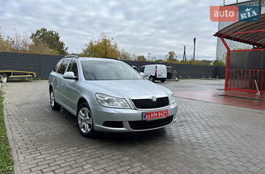 Универсал Skoda Octavia 2012 в 