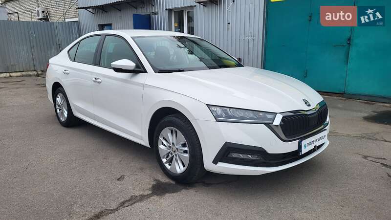 Лифтбек Skoda Octavia 2021 в Киеве