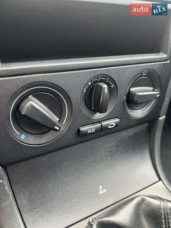 Универсал Skoda Octavia 2004 в Виннице