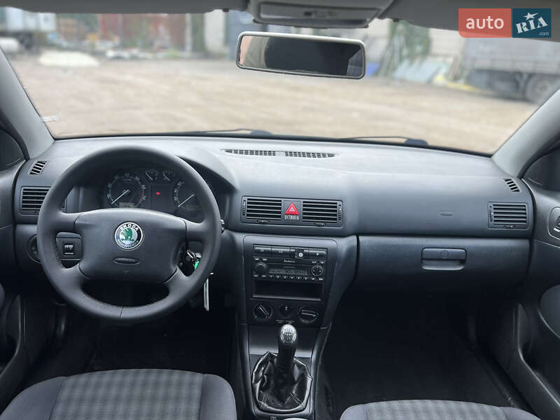 Универсал Skoda Octavia 2004 в Виннице