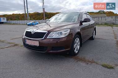 Лифтбек Skoda Octavia 2009 в 