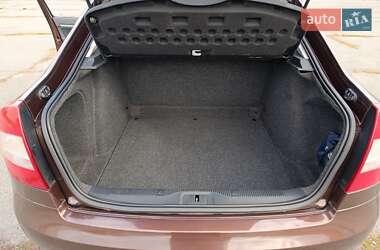 Лифтбек Skoda Octavia 2009 в 