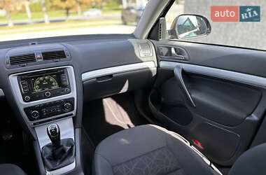 Універсал Skoda Octavia 2011 в  фото 32 Універсал Skoda Octavia 2011 в