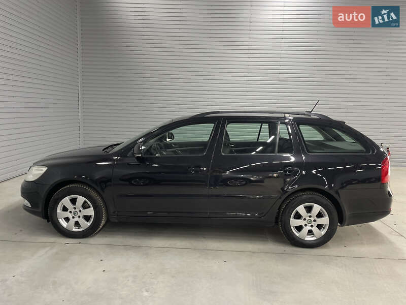 Универсал Skoda Octavia 2011 в Стрые