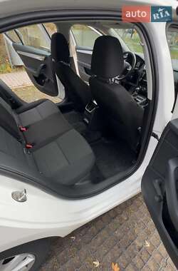 Лифтбек Skoda Octavia 2016 в 