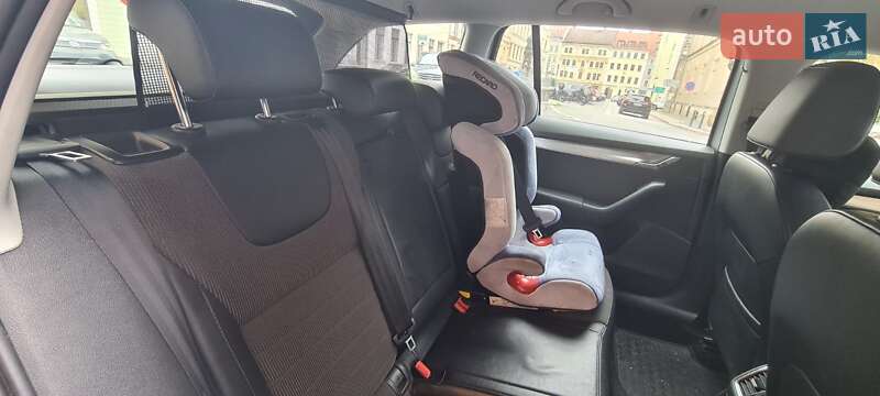 Универсал Skoda Octavia 2014 в Житомире фото 13 Универсал Skoda Octavia 2014 в Житомире