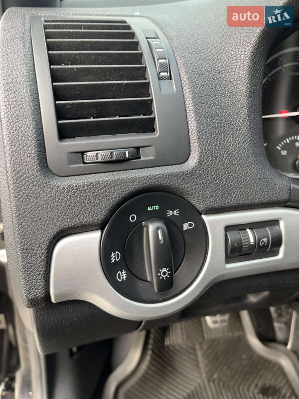 Универсал Skoda Octavia 2011 в Ровно