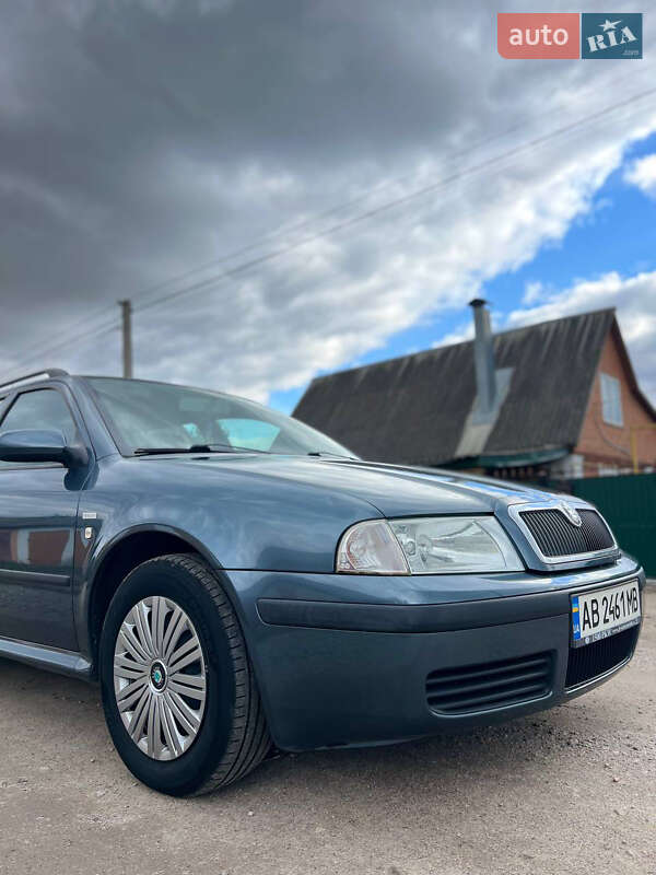 Универсал Skoda Octavia 2004 в Виннице