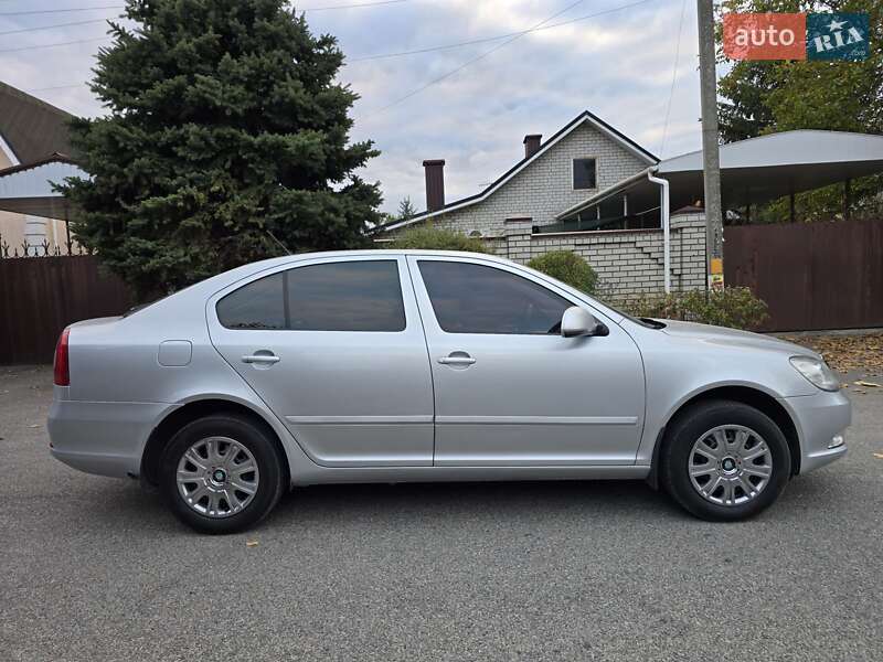 Лифтбек Skoda Octavia 2011 в Днепре фото 6 Лифтбек Skoda Octavia 2011 в Днепре