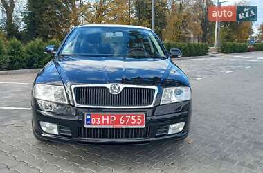 Лифтбек Skoda Octavia 2009 в 