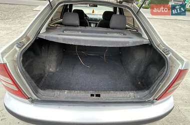 Лифтбек Skoda Octavia 2004 в 