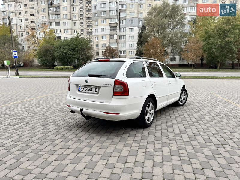 Універсал Skoda Octavia 2012 в Хмельницькому
