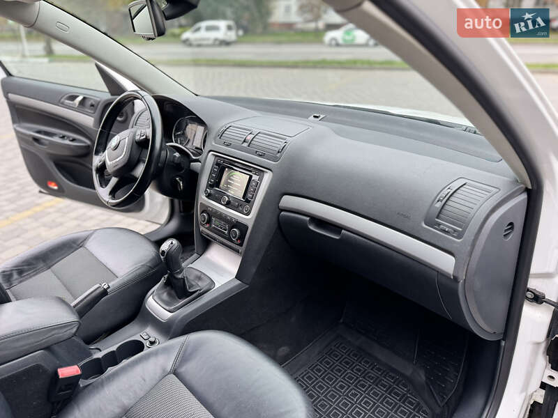 Універсал Skoda Octavia 2012 в Хмельницькому