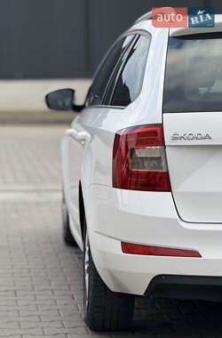 Универсал Skoda Octavia 2015 в 