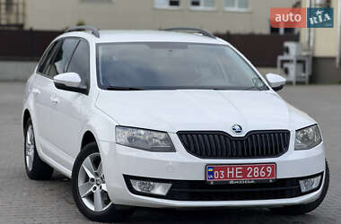 Універсал Skoda Octavia 2015 в Луцьку