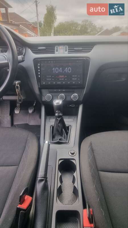 Лифтбек Skoda Octavia 2018 в Каменском фото 22 Лифтбек Skoda Octavia 2018 в Каменском