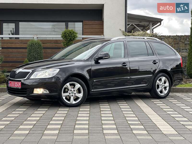 Универсал Skoda Octavia 2012 в Стрые
