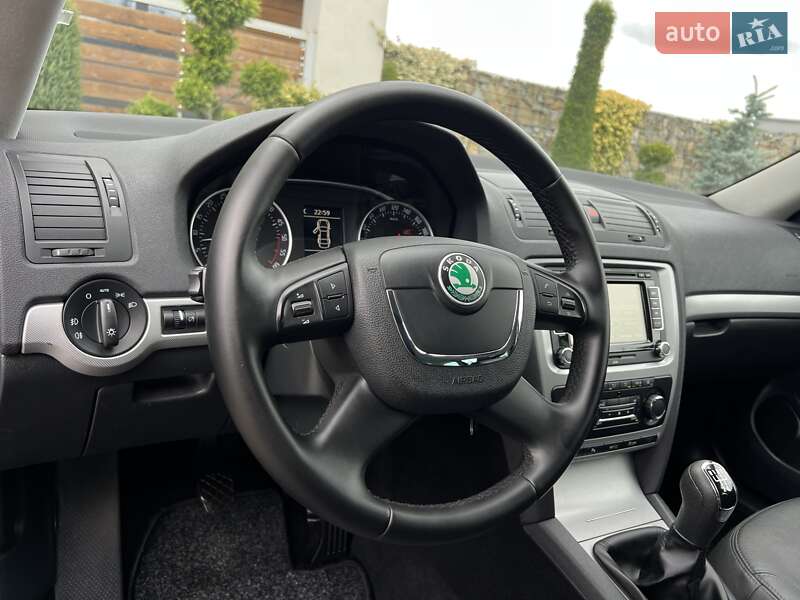 Универсал Skoda Octavia 2012 в Стрые