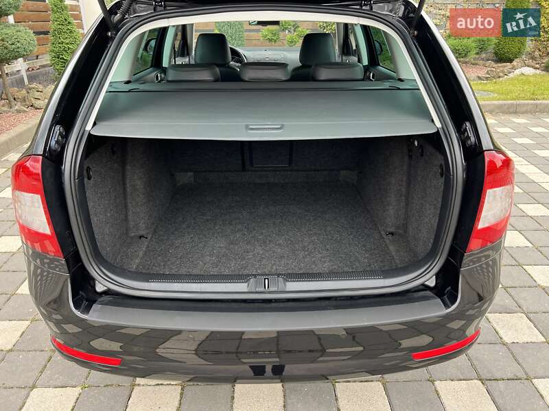 Универсал Skoda Octavia 2012 в Стрые