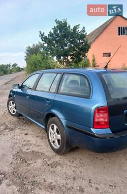 Універсал Skoda Octavia 2002 в Теплику