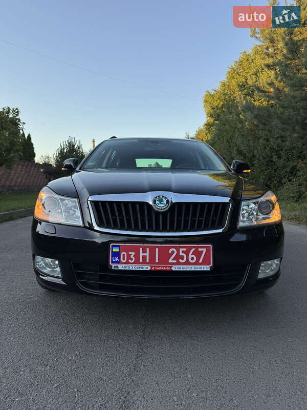 Универсал Skoda Octavia 2012 в Ровно