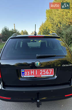 Универсал Skoda Octavia 2012 в 