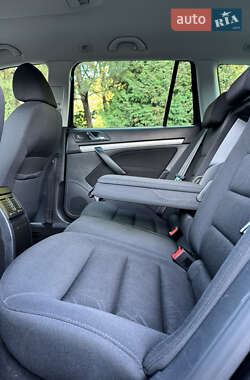 Универсал Skoda Octavia 2012 в 