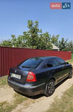 Лифтбек Skoda Octavia 2008 в 