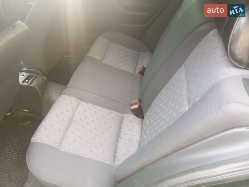 Лифтбек Skoda Octavia 2005 в Ивано-Франковске фото 2 Лифтбек Skoda Octavia 2005 в Ивано-Франковске