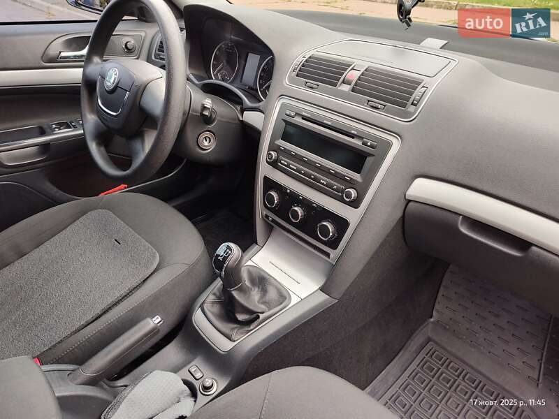 Лифтбек Skoda Octavia 2011 в Черкассах фото 58 Лифтбек Skoda Octavia 2011 в Черкассах