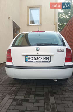 Универсал Skoda Octavia 2005 в  фото 2 Универсал Skoda Octavia 2005 в