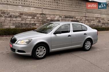 Лифтбек Skoda Octavia 2010 в 