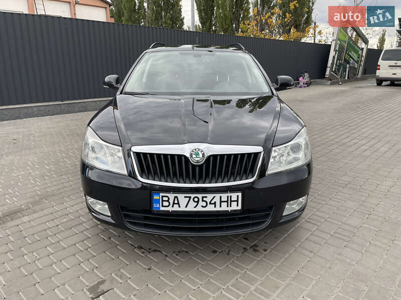 Універсал Skoda Octavia 2012 в Кропивницькому