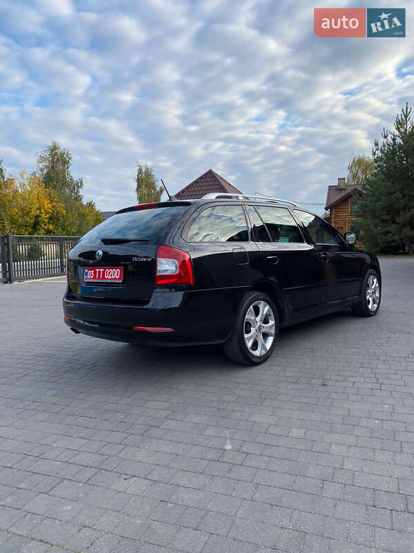 Универсал Skoda Octavia 2012 в Луцке фото 2 Универсал Skoda Octavia 2012 в Луцке
