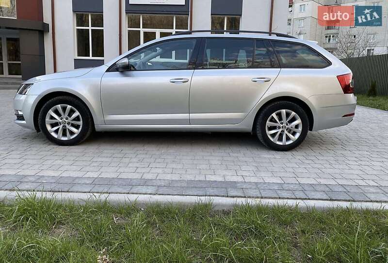 Универсал Skoda Octavia 2018 в Львове фото 6 Универсал Skoda Octavia 2018 в Львове